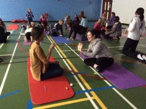 teaching-sensory-processing-yoga-at-ulster-university-belfast-with-senior-yoga-teacher-mel-campbell
